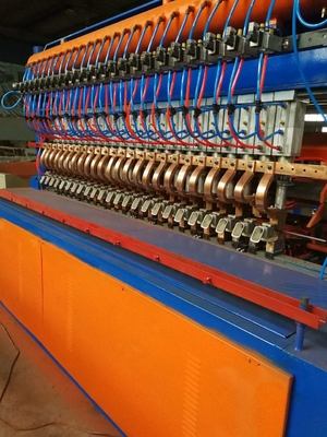 China 2meter Width 1000kg Weight Steel Mesh Making Machine Oem / Odm supplier