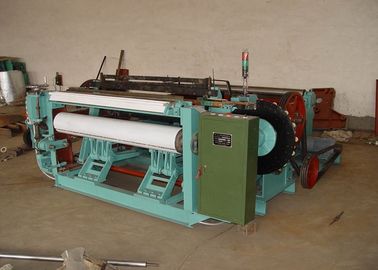 China Automatic Shuttleless Weaving Machine For Wide Fabric Reeling And Automatic Stretching supplier