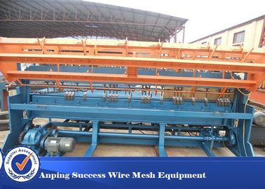 China Galvanized Welded Fence Welding Machine For Welding Wire Mesh Panels supplier