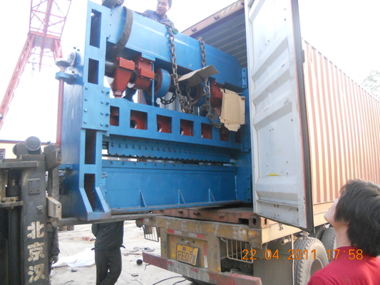China Fencing Expanded Metal Machine With Mesh Length 0.5-8mm And Polishing supplier