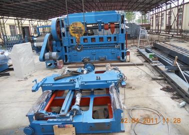 China Reliable Decorative Expanded Metal Mesh Making Machine For Stainless Steel supplier