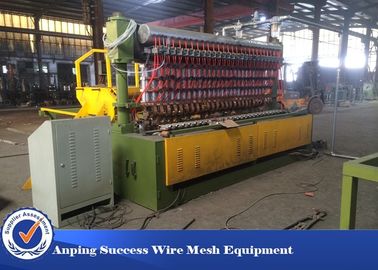 China Pneumatic Steel Mesh Wire Mesh Making Machine PLC Centralized Control supplier