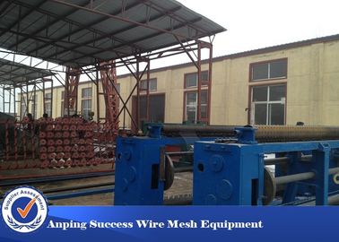China 0.7mm Hexagonal Wire Netting Machine For Galvanized Construction Stucco Wire Netting supplier