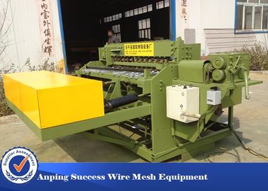 China Automatic Welded Wire Mesh Machine Adopts Electrical Synchronous Control Technique supplier