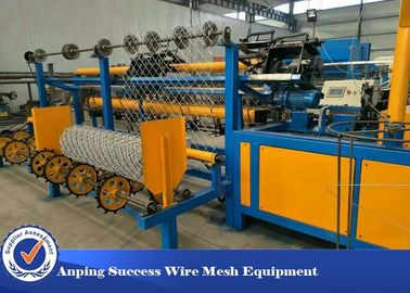 China 4m Width Chain Link Fence Making Machine / Chain Link Weaving Machine High Effciency supplier