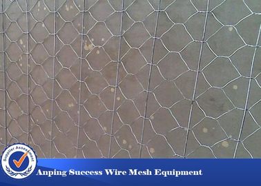 China Multi Function Rock Baskets Wire Mesh , Rock Gabion Baskets Silver Green Color supplier