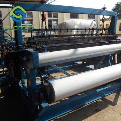 China 1-4m Wide Stainless Steel Crimped Wire Mesh Machine Galvanized/PVC Coated 650-1500KG Load Capacity supplier