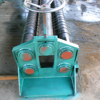 China Faster 100m/min 6mm Diameter 1000kg Steel Wire Mesh Making Machine In White supplier
