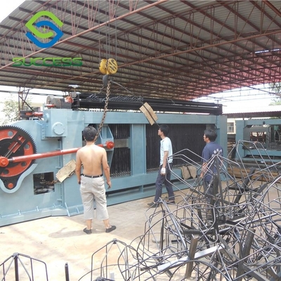 China Fast Speed Hexagonal Wire Netting Machine With 0.3-2.5mm Adjustable Wire Diameter supplier
