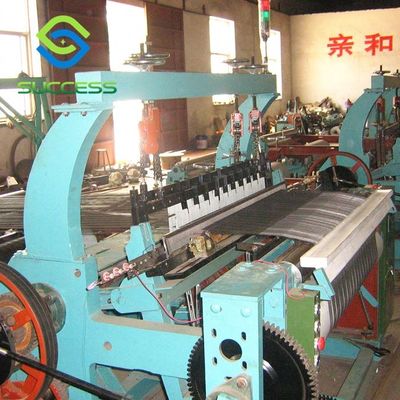 China Fabric Production Shuttleless Machine With Automatic Fabric Cutting System supplier