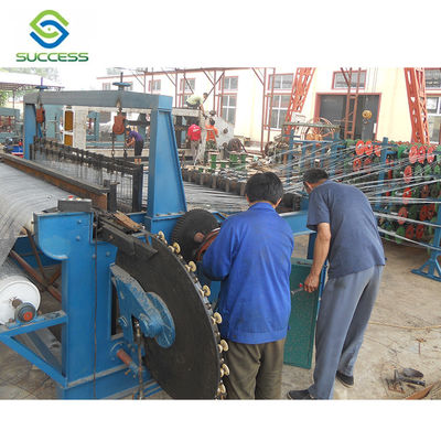 China Semi Automatic Hydraulic Crimped Wire Mesh Weaving Machine For 0.4-2.5mm Wire Diameter Advanced Technology supplier