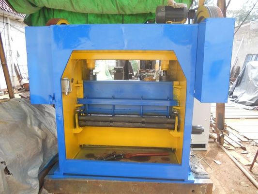 China PLC Controlled Wire Mesh Welding System For Welding Pressure 0-100KN Production supplier